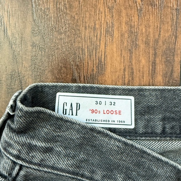 GAP - Unisex Organic 90’s Loose - Picture 2 of 9